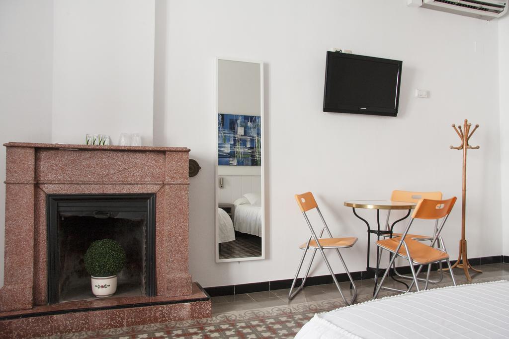 Hostal La Florida Llança Cameră foto
